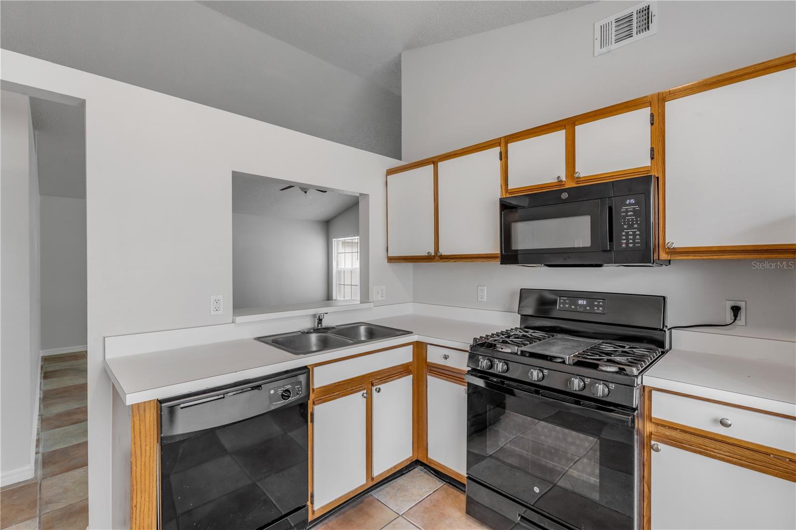5546 REGAL OAK CIR, ORLANDO, FL, 32810
