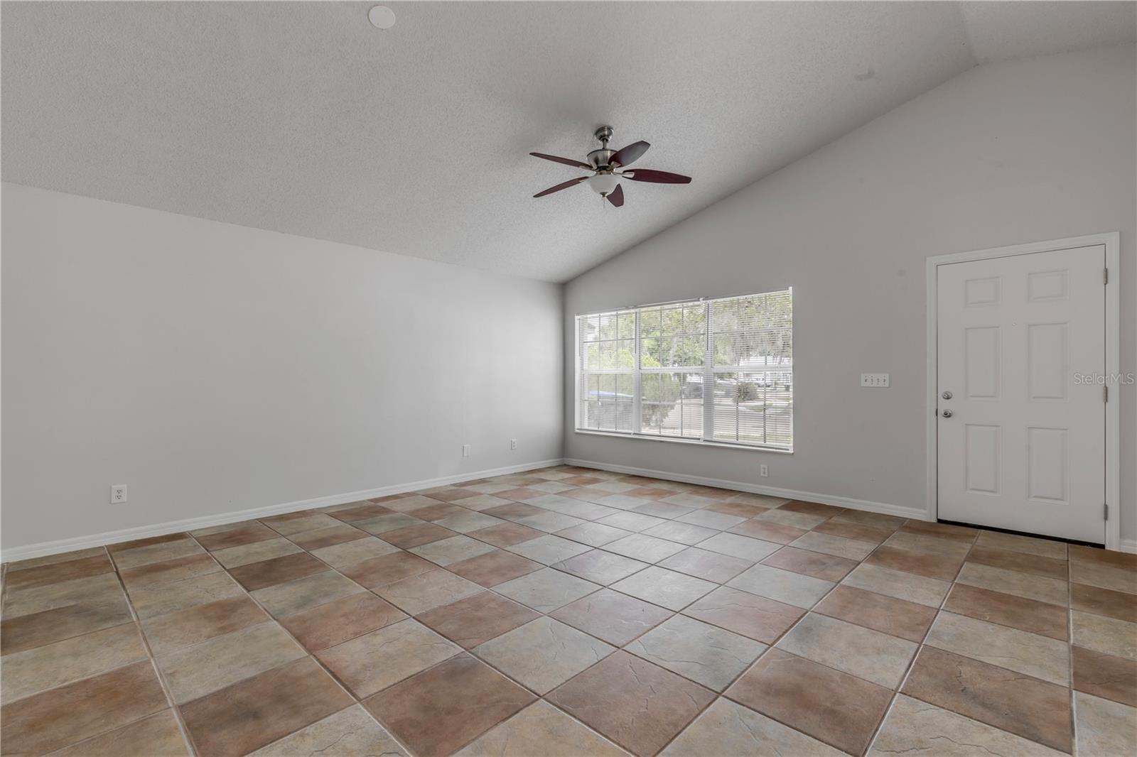 5546 REGAL OAK CIR, ORLANDO, FL, 32810