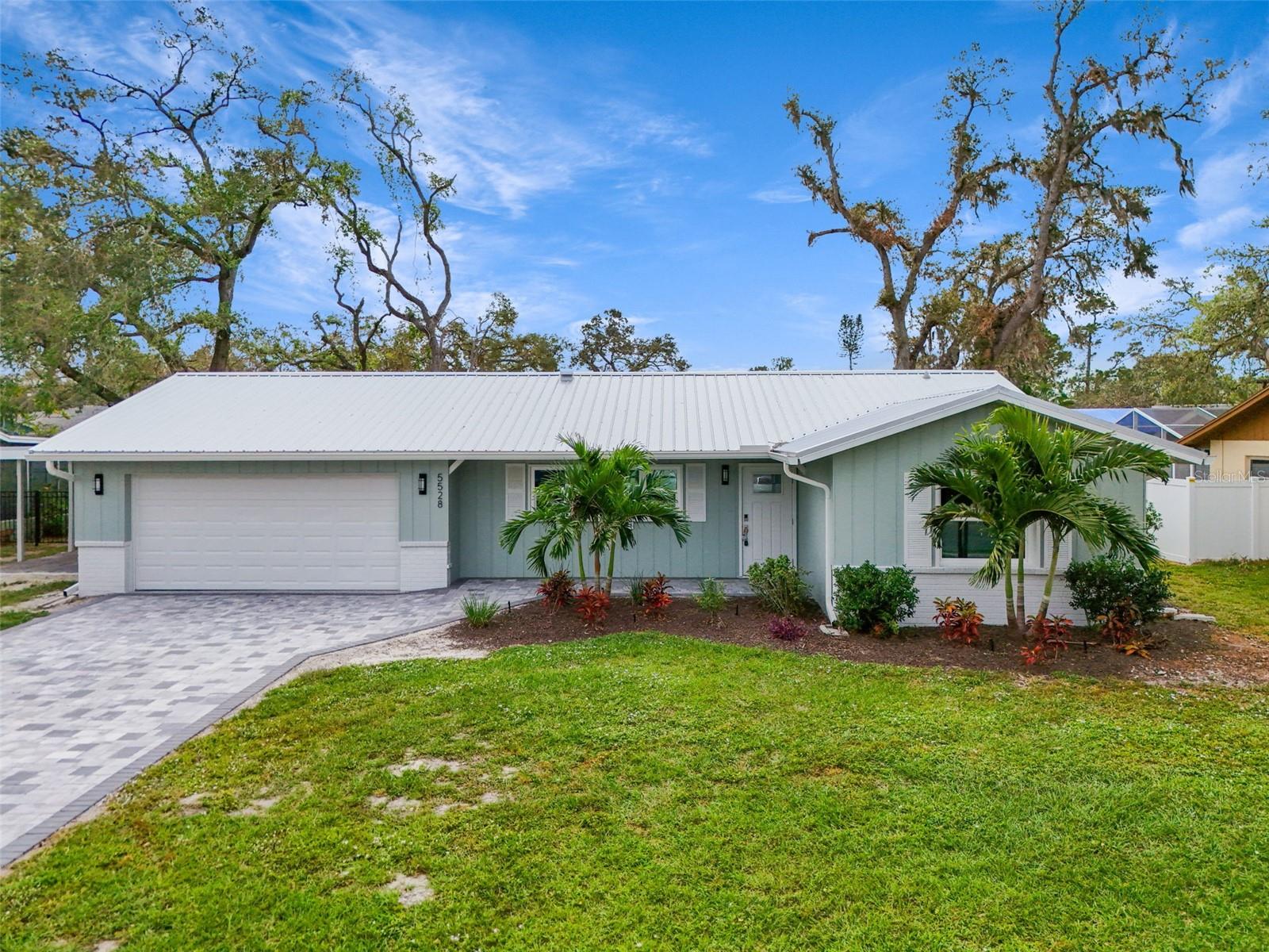 5528 BRIARCLIFF DR, SARASOTA, FL, 34232