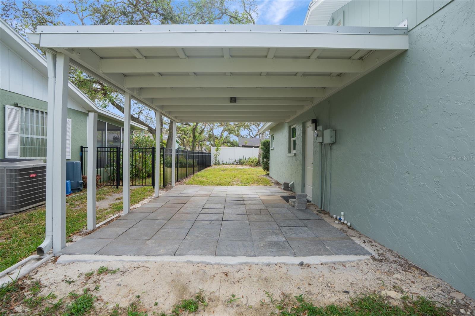 5528 BRIARCLIFF DR, SARASOTA, FL, 34232