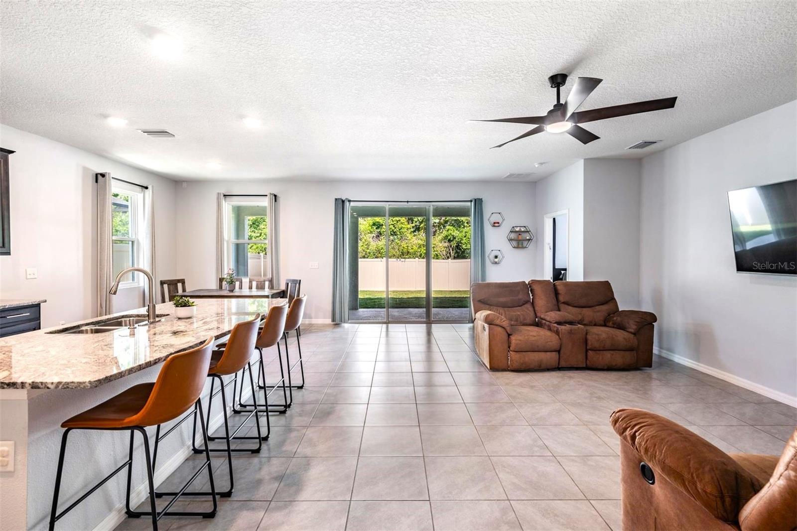 16619 GOOSE RIBBON PL, WIMAUMA, FL, 33598