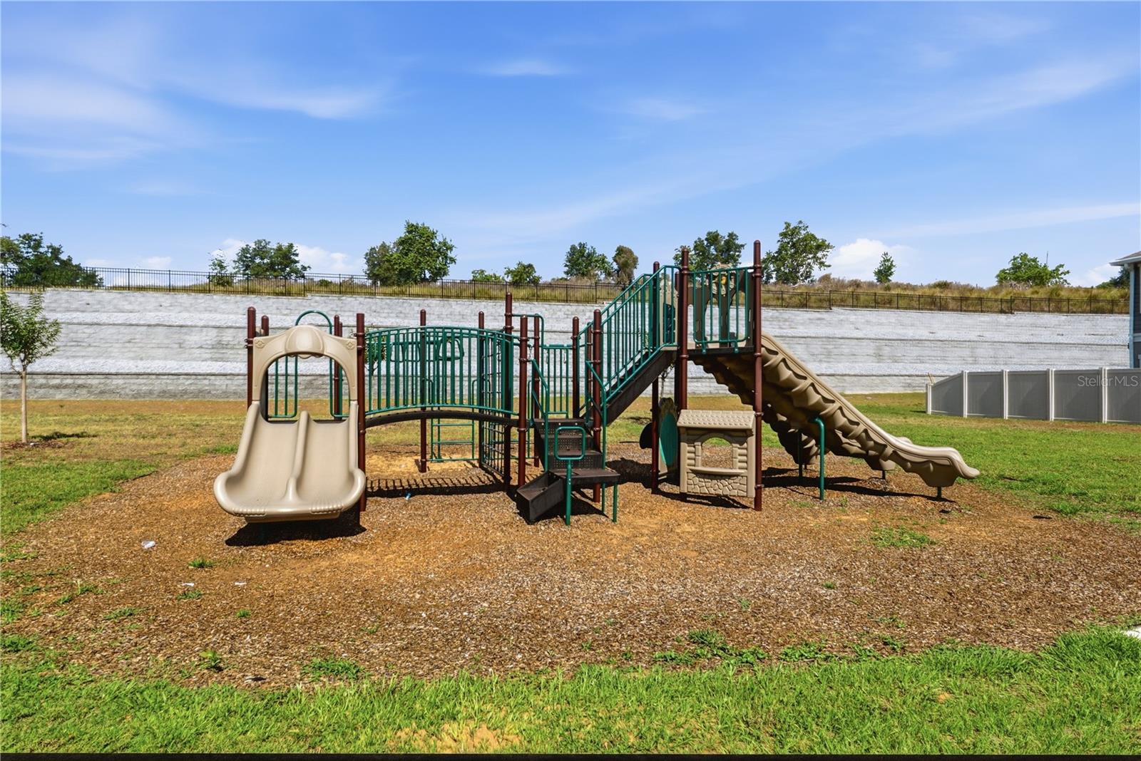 9572 WESTSIDE HILLS DR, DAVENPORT, FL, 33896