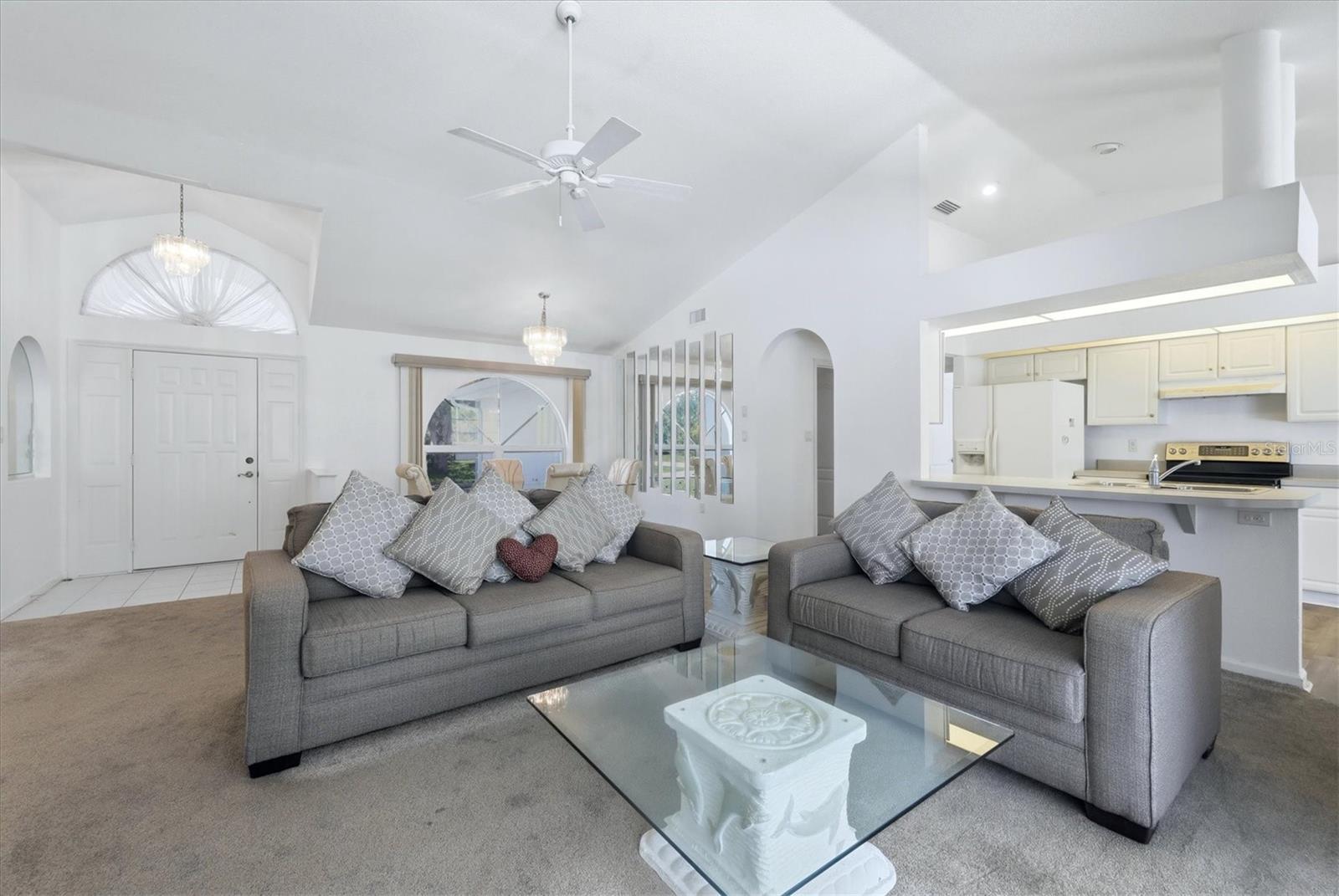 1011 BORDER ST, PORT CHARLOTTE, FL, 33953