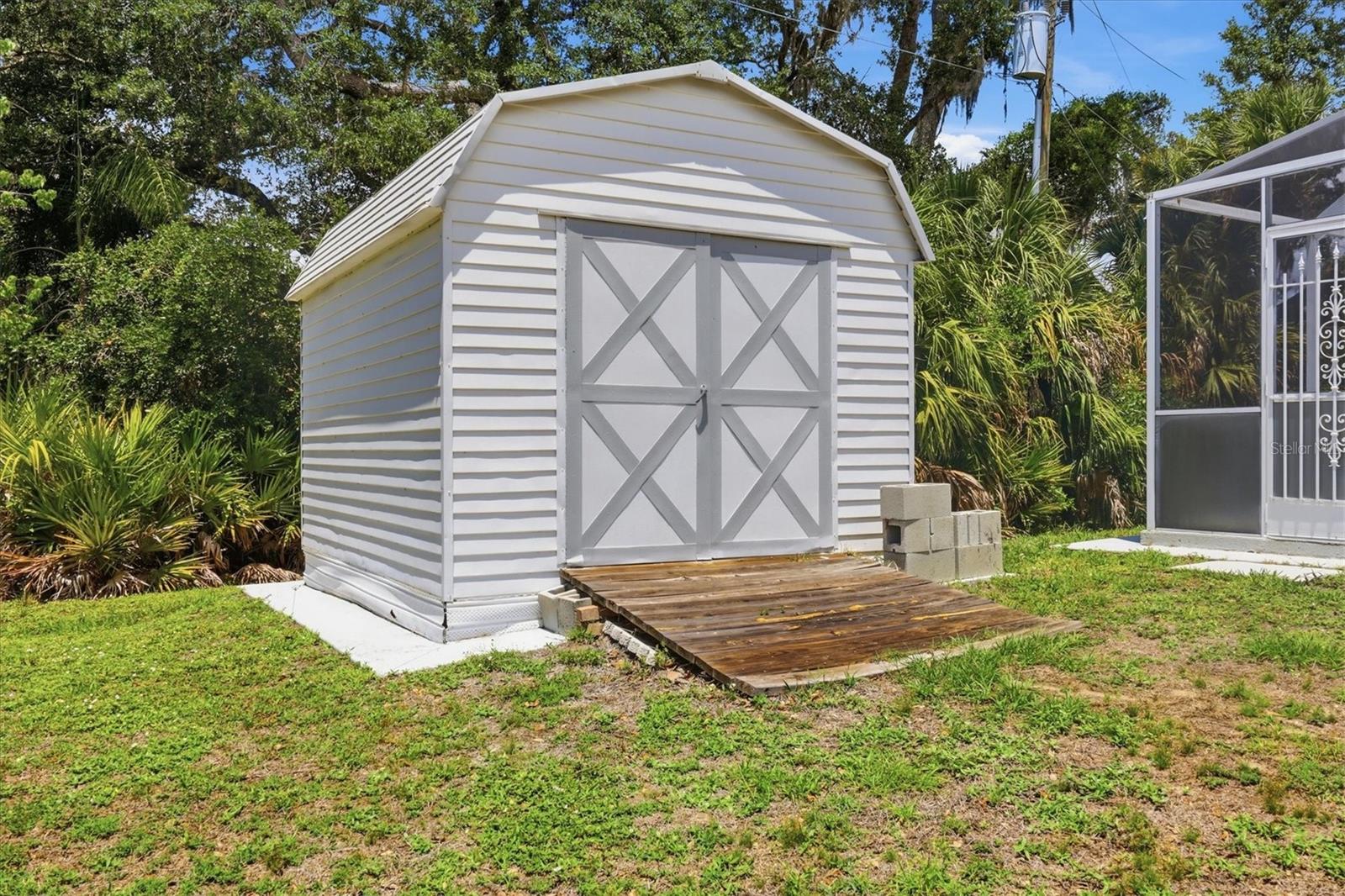 1011 BORDER ST, PORT CHARLOTTE, FL, 33953