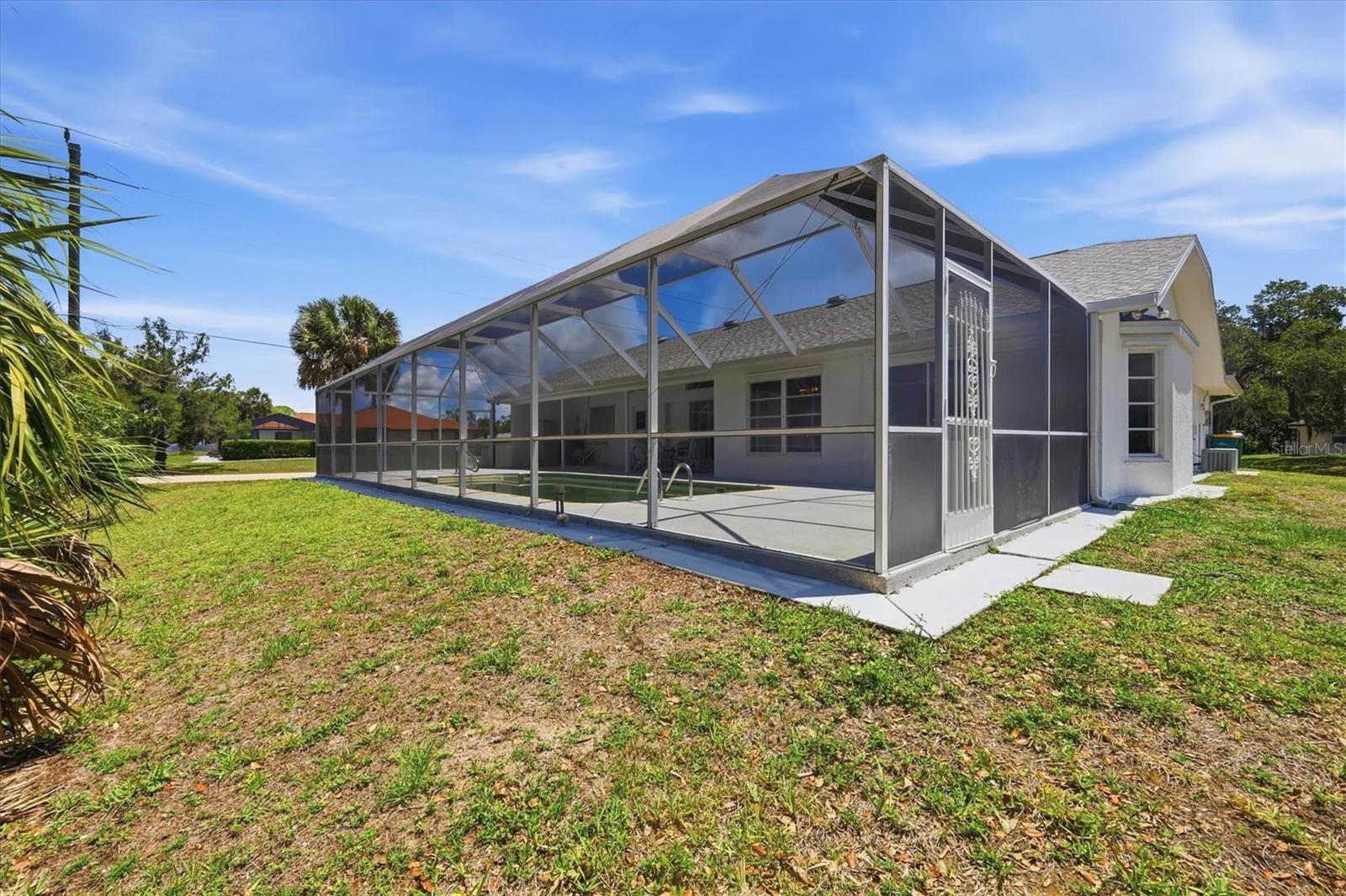 1011 BORDER ST, PORT CHARLOTTE, FL, 33953