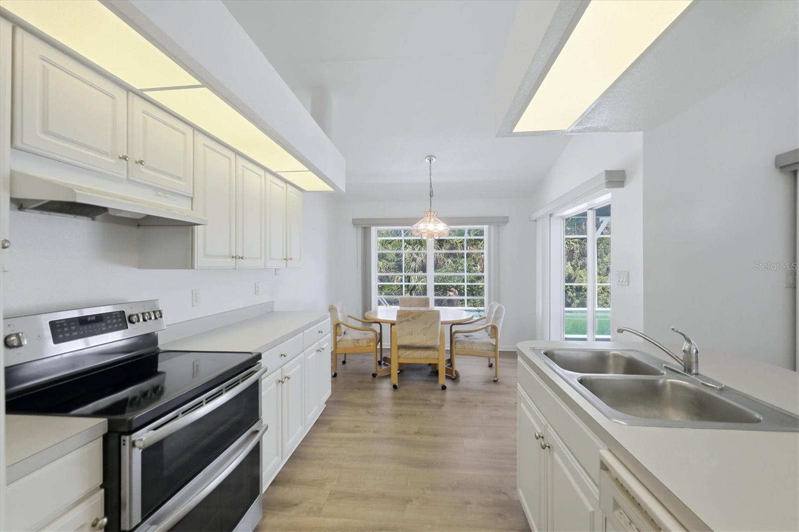 1011 BORDER ST, PORT CHARLOTTE, FL, 33953