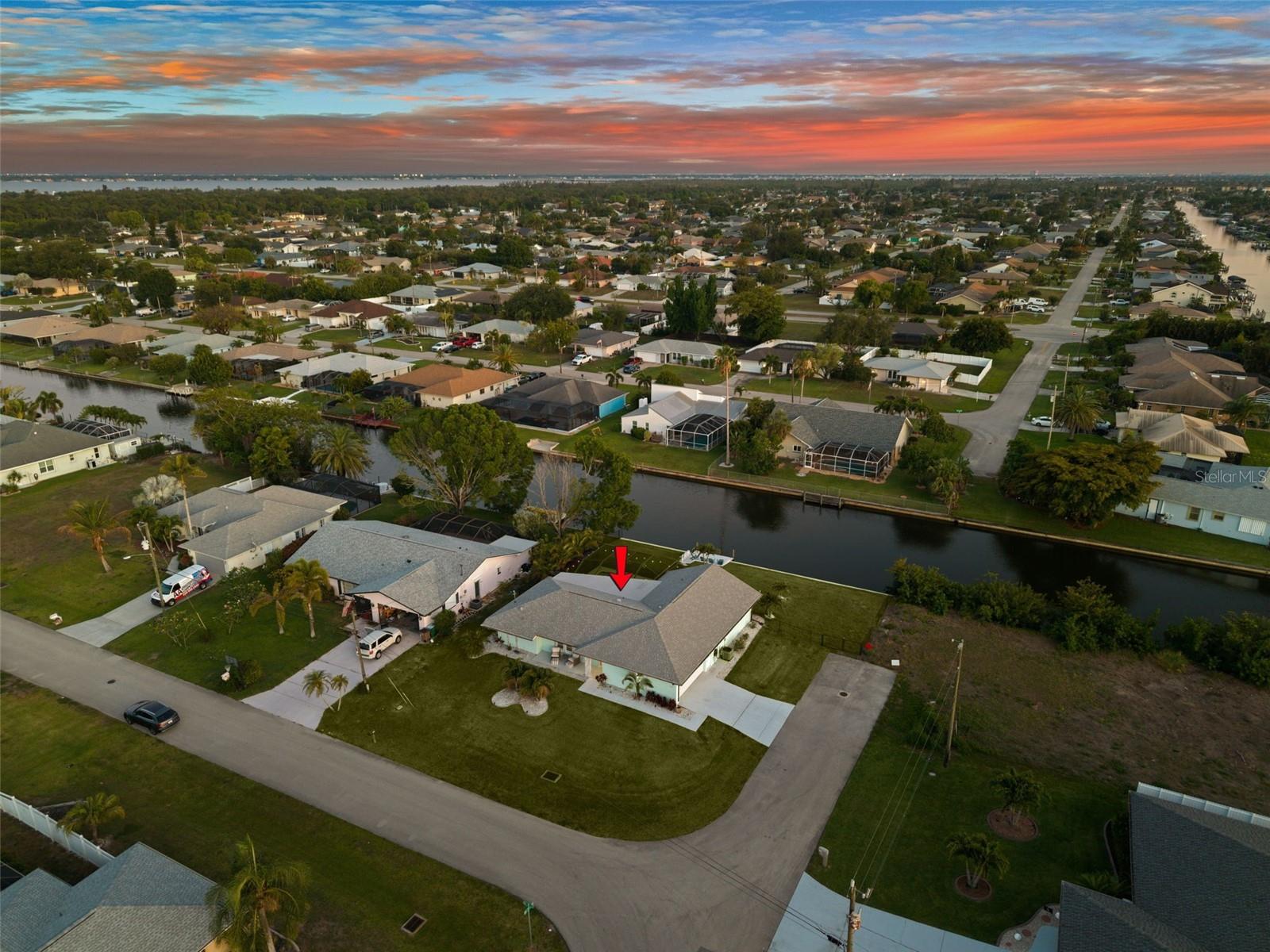 2102 SE 8TH ST, CAPE CORAL, FL, 33990