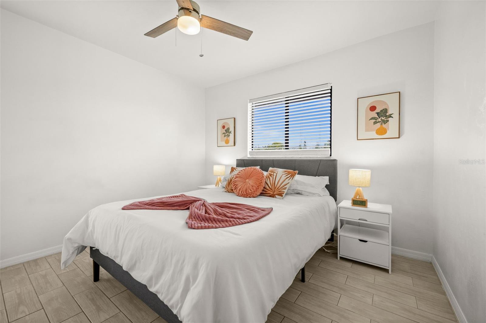 2102 SE 8TH ST, CAPE CORAL, FL, 33990