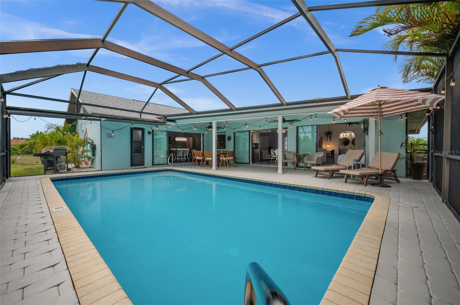 2102 SE 8TH ST, CAPE CORAL, FL, 33990