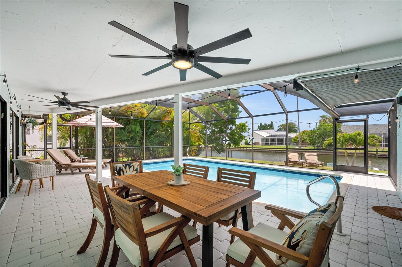 2102 SE 8TH ST, CAPE CORAL, FL, 33990