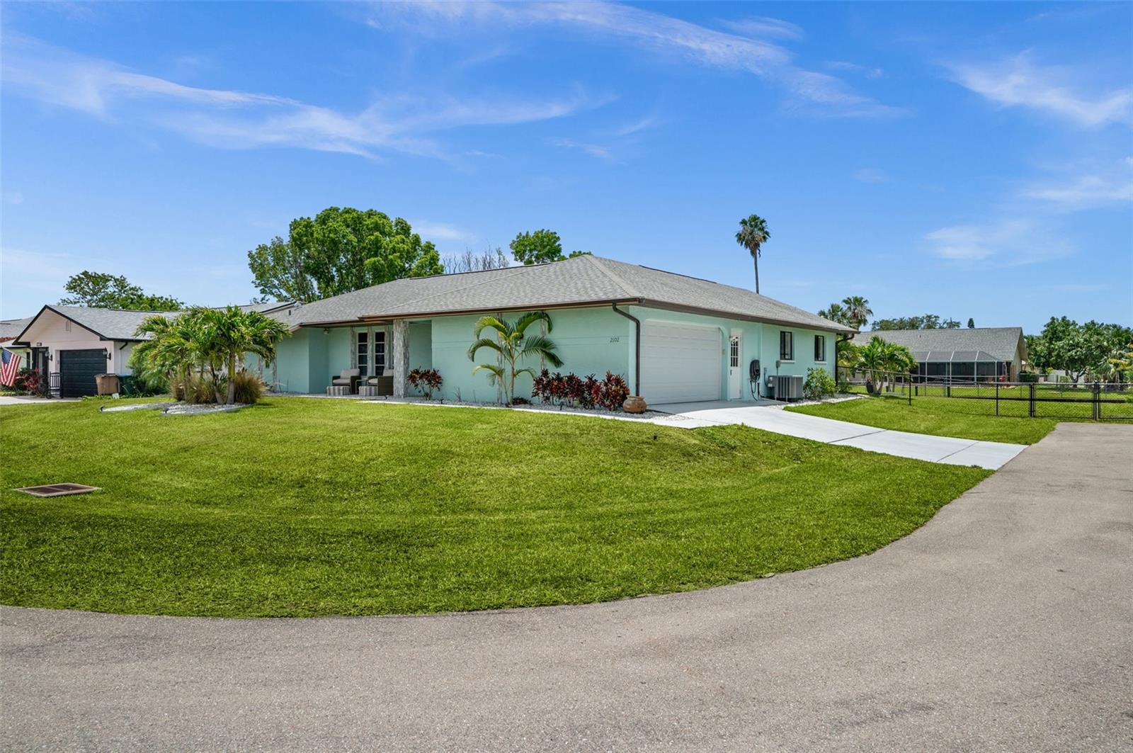 2102 SE 8TH ST, CAPE CORAL, FL, 33990