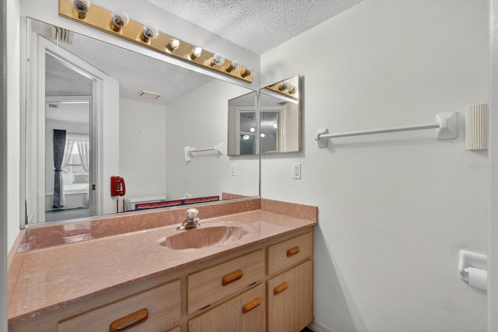 1348 N WEMBLEY CIRCLE, PORT ORANGE, FL, 32128