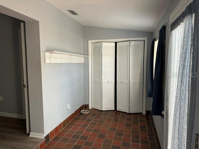 2301 W BAY DR, LARGO, FL, 33770