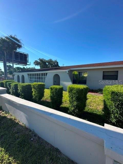 2301 W BAY DR, LARGO, FL, 33770