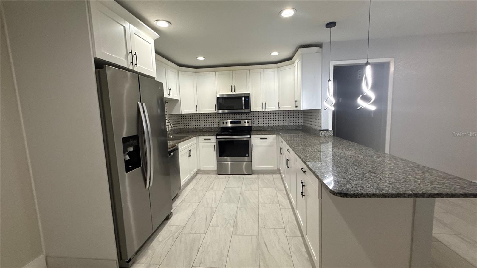 8106 WICHITA WAY, TAMPA, FL, 33619