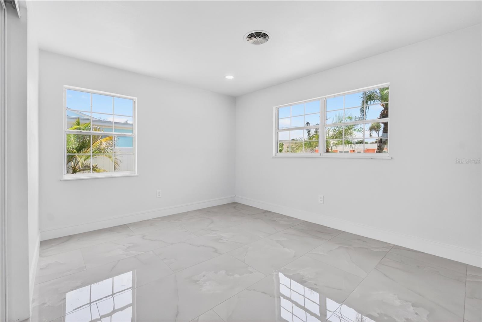 260 42ND AVE, ST PETE BEACH, FL, 33706
