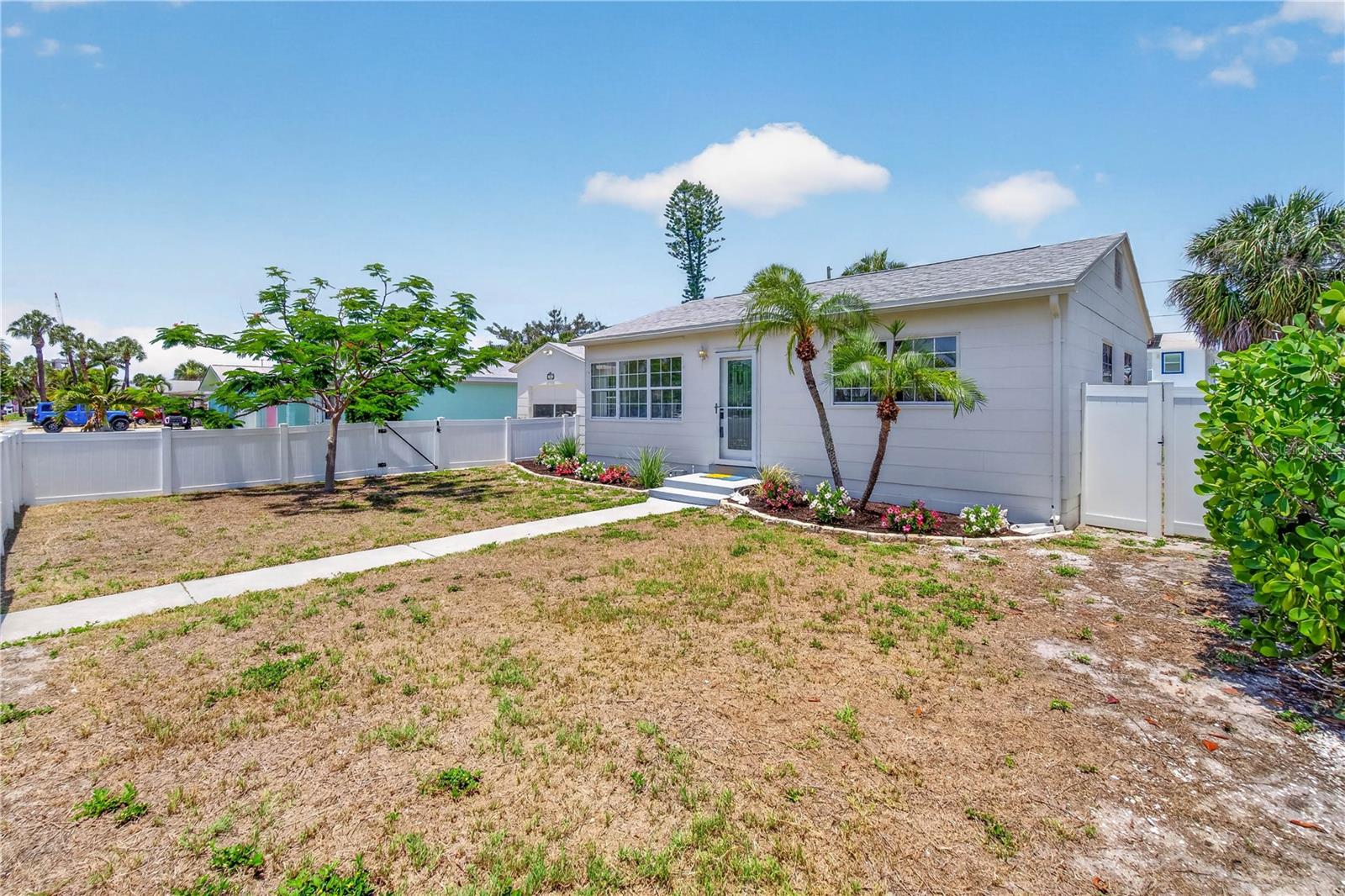 260 42ND AVE, ST PETE BEACH, FL, 33706