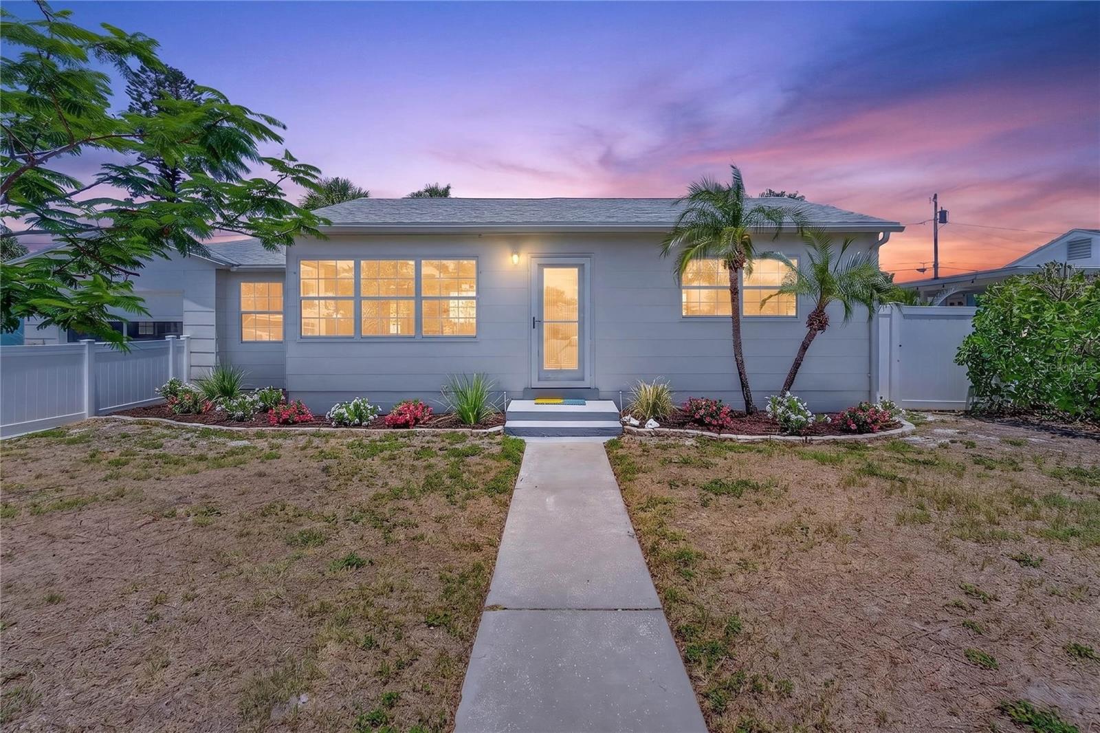 260 42ND AVE, ST PETE BEACH, FL, 33706