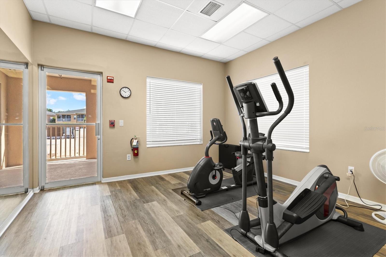 6626 7TH AVENUE CIR W, BRADENTON, FL, 34209