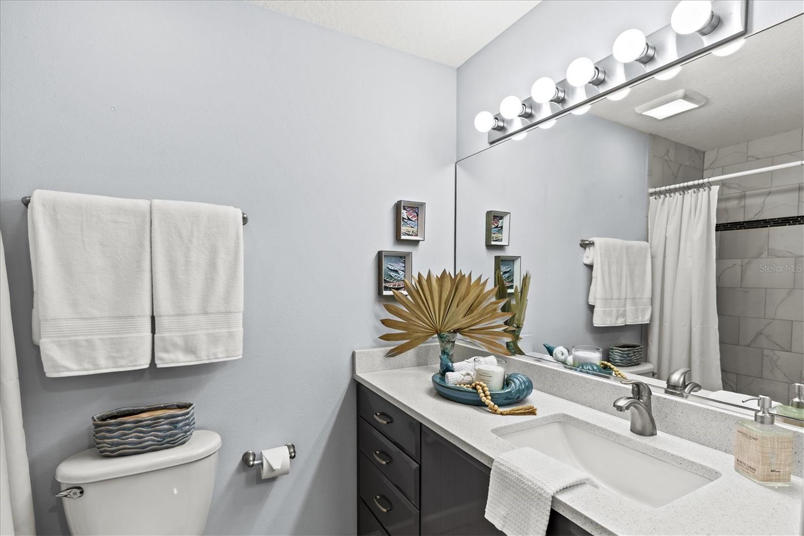 6626 7TH AVENUE CIR W, BRADENTON, FL, 34209