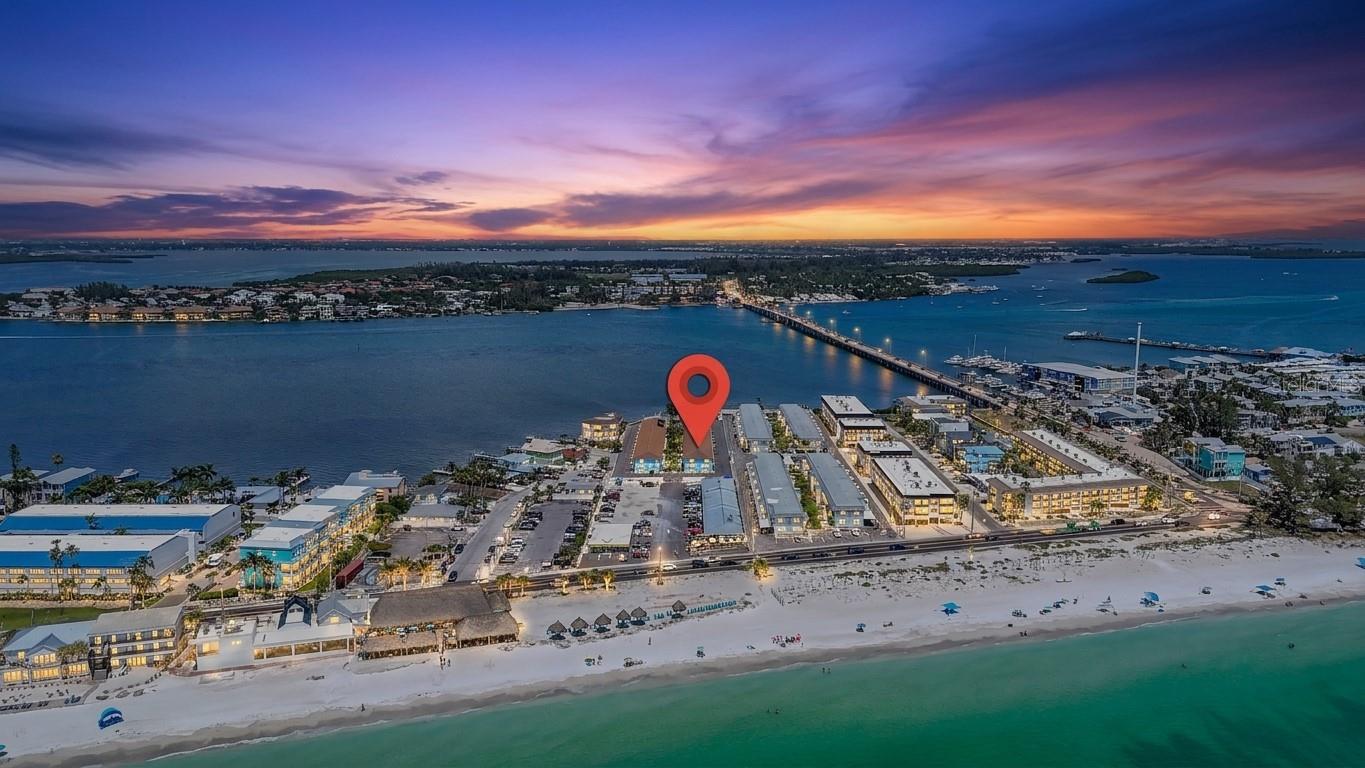 117 7TH ST N #2, BRADENTON BEACH, FL, 34217