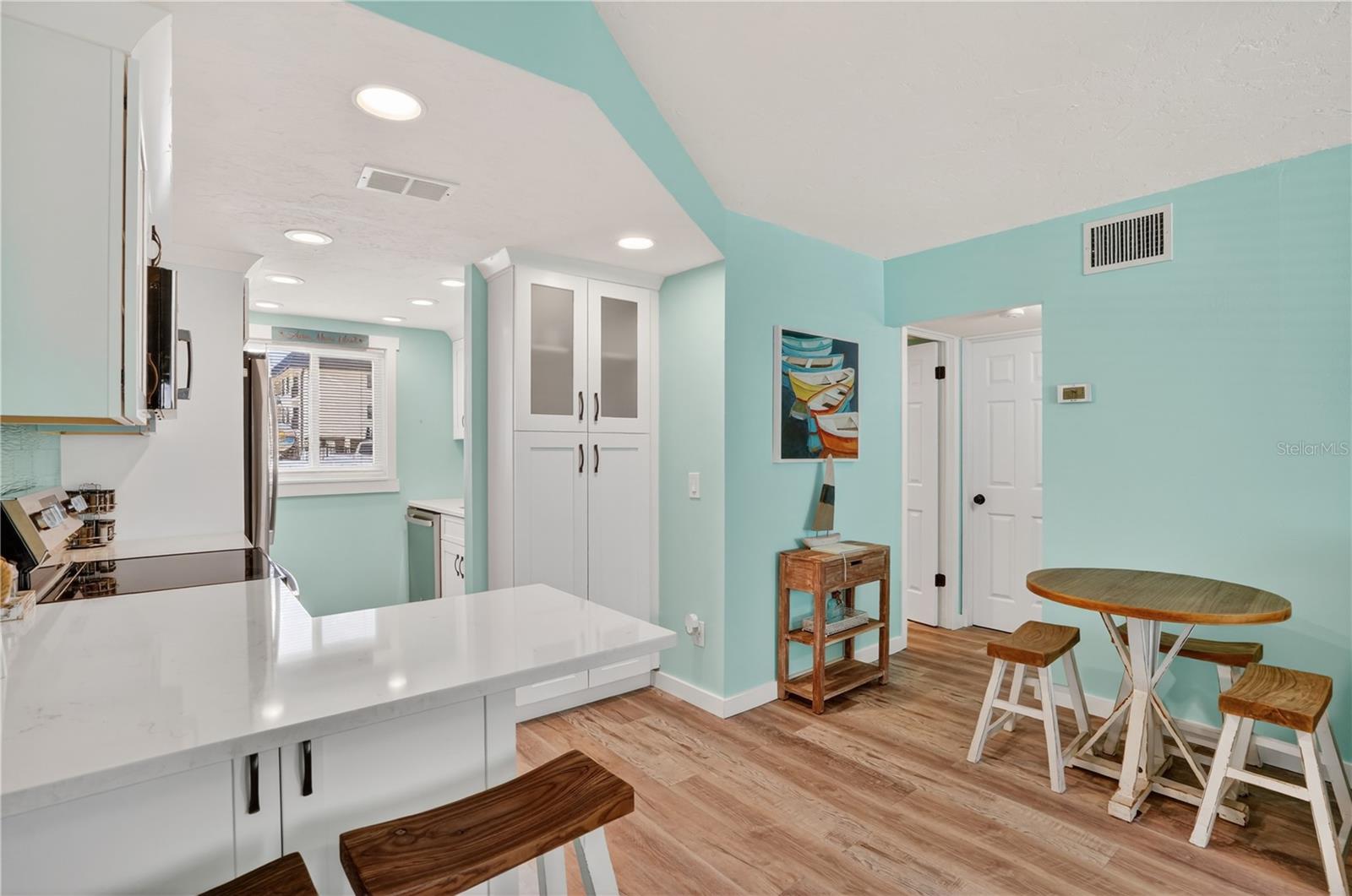 117 7TH ST N #2, BRADENTON BEACH, FL, 34217
