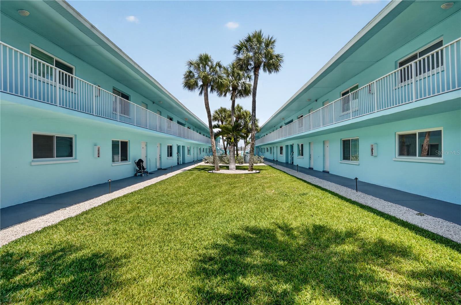 117 7TH ST N #2, BRADENTON BEACH, FL, 34217