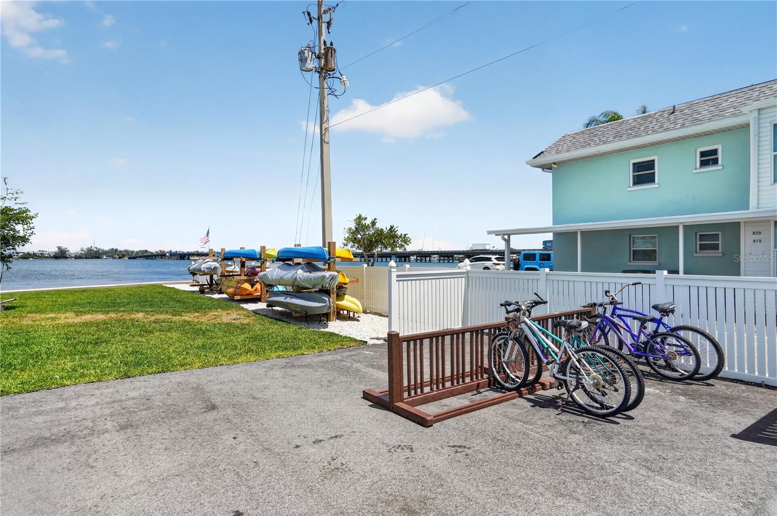 117 7TH ST N #2, BRADENTON BEACH, FL, 34217