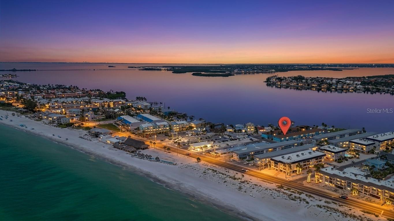 117 7TH ST N #2, BRADENTON BEACH, FL, 34217