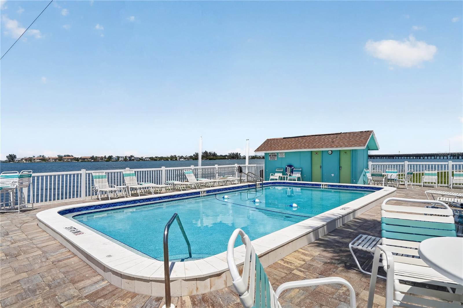 117 7TH ST N #2, BRADENTON BEACH, FL, 34217