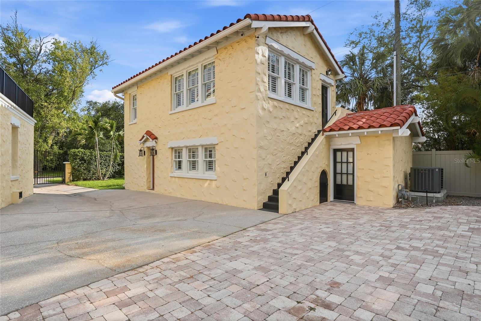 190 BOSPHOROUS AVE, TAMPA, FL, 33606
