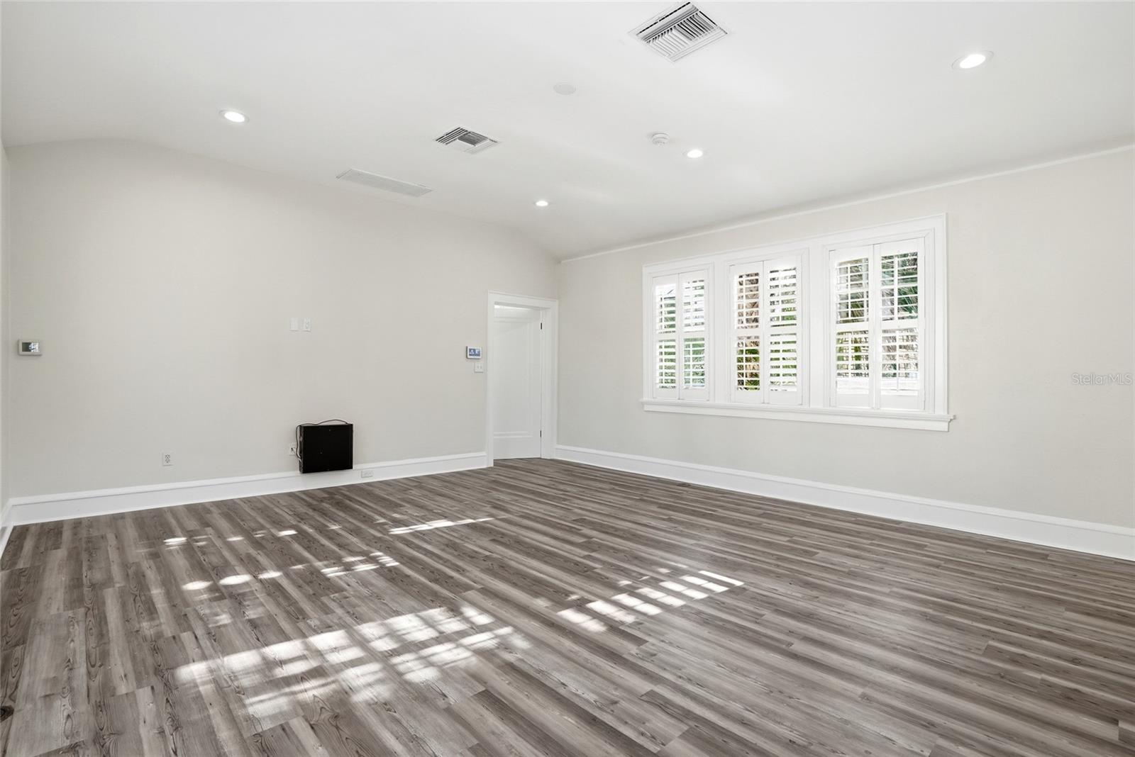 190 BOSPHOROUS AVE, TAMPA, FL, 33606