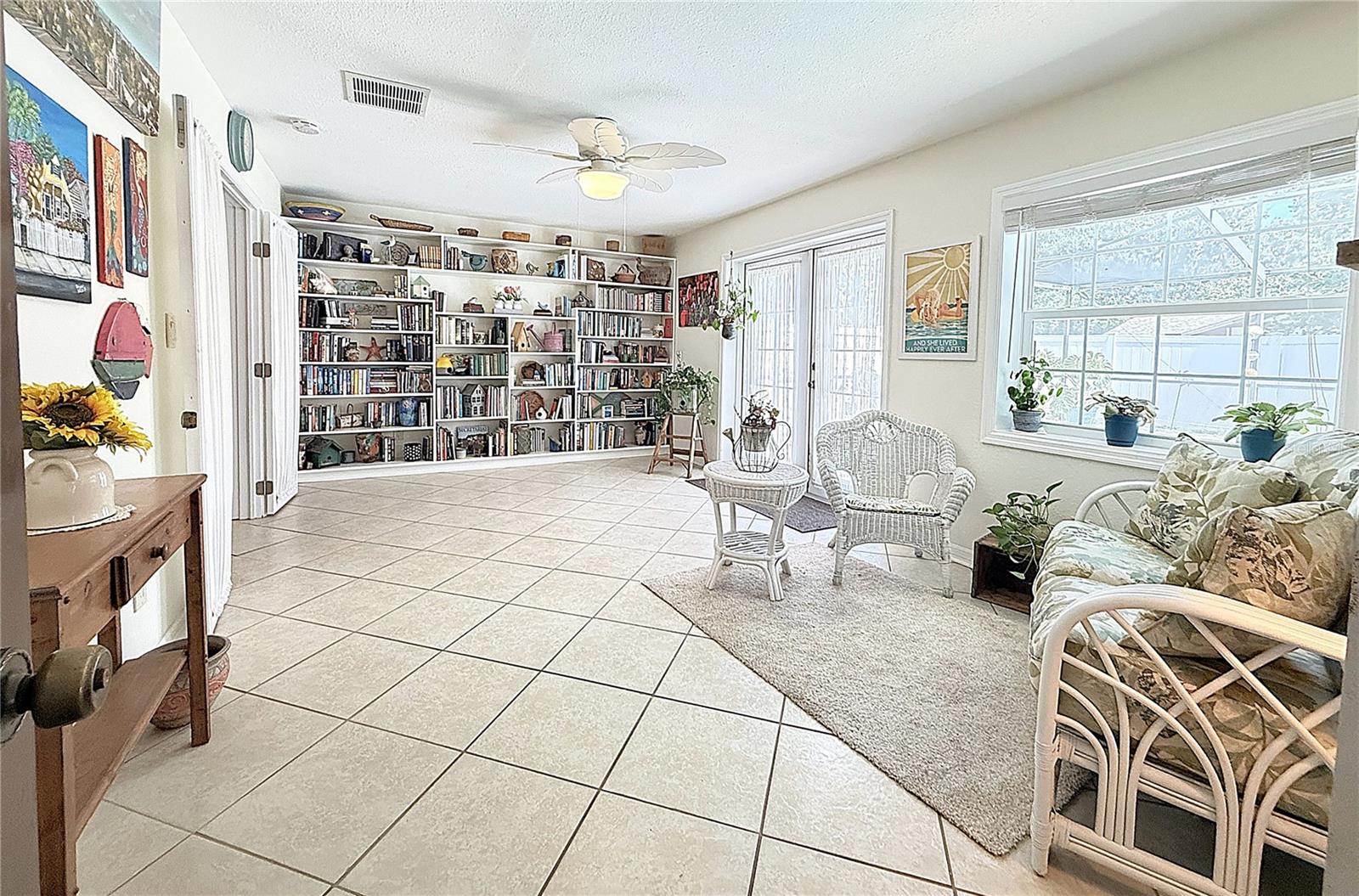 13569 91ST AVE, SEMINOLE, FL, 33776