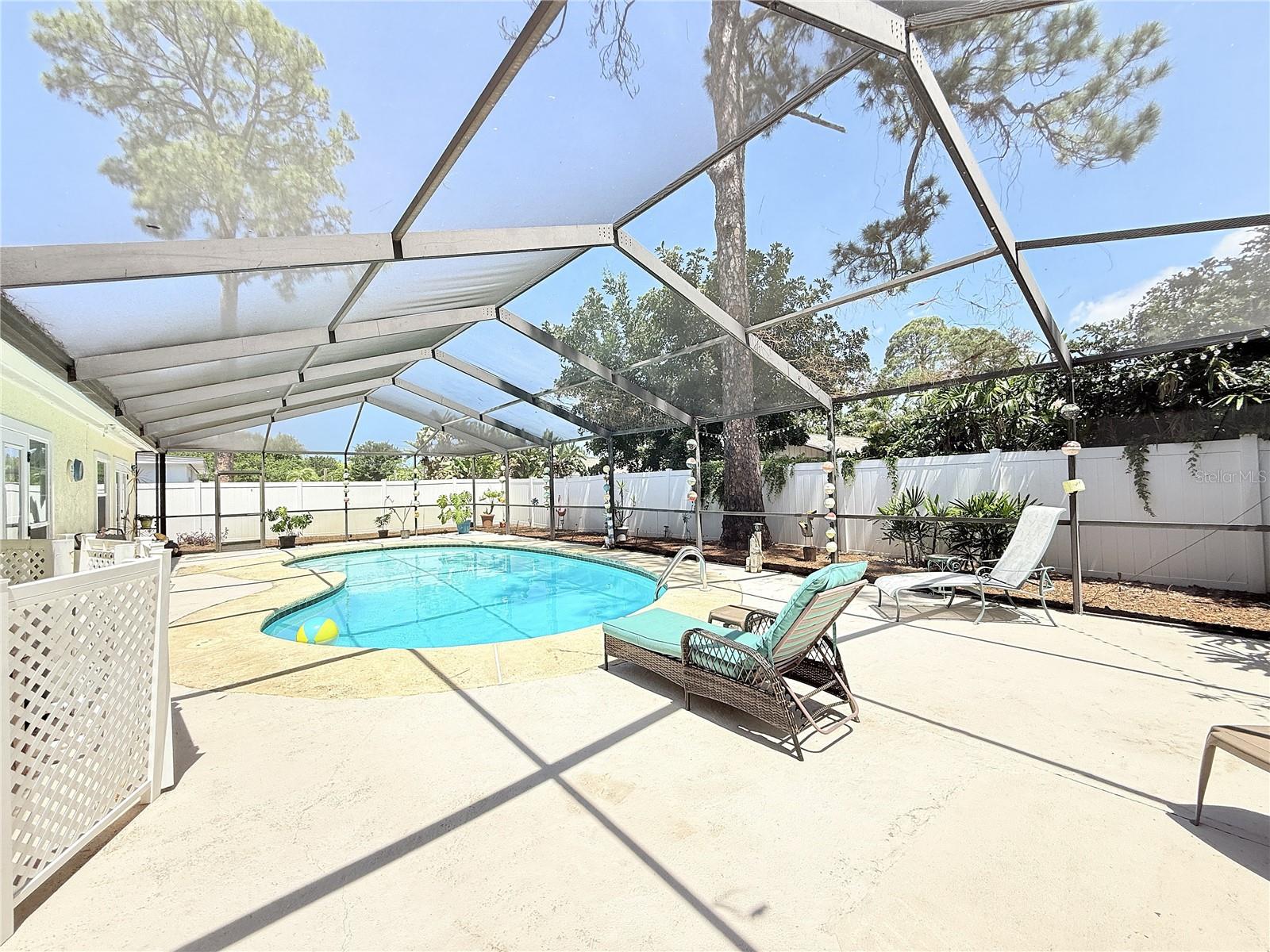 13569 91ST AVE, SEMINOLE, FL, 33776