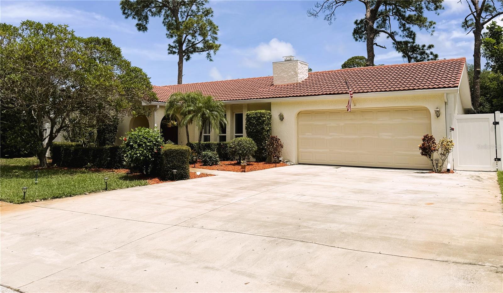 13569 91ST AVE, SEMINOLE, FL, 33776