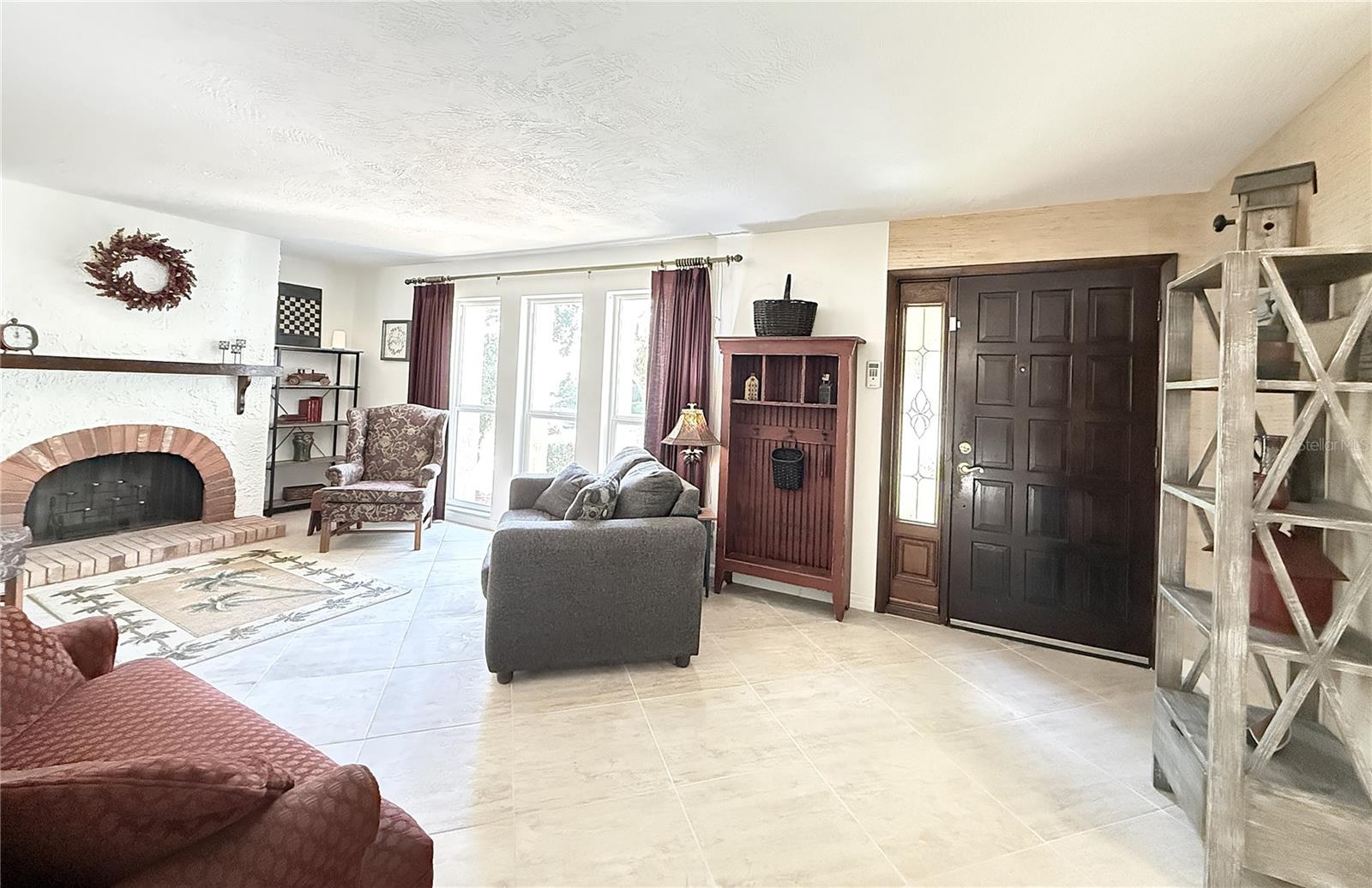 13569 91ST AVE, SEMINOLE, FL, 33776