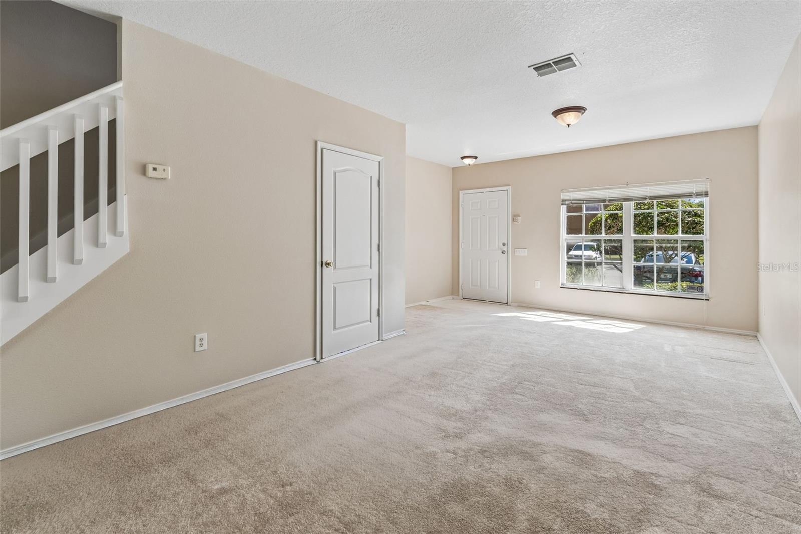 1330 STANDRIDGE DR, WESLEY CHAPEL, FL, 33543