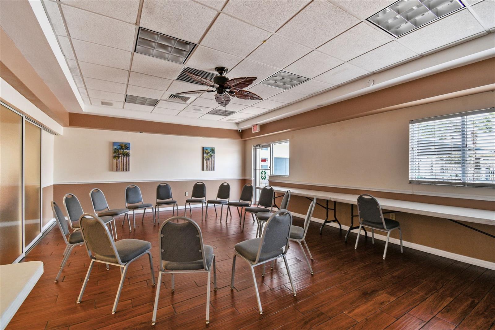 1330 STANDRIDGE DR, WESLEY CHAPEL, FL, 33543