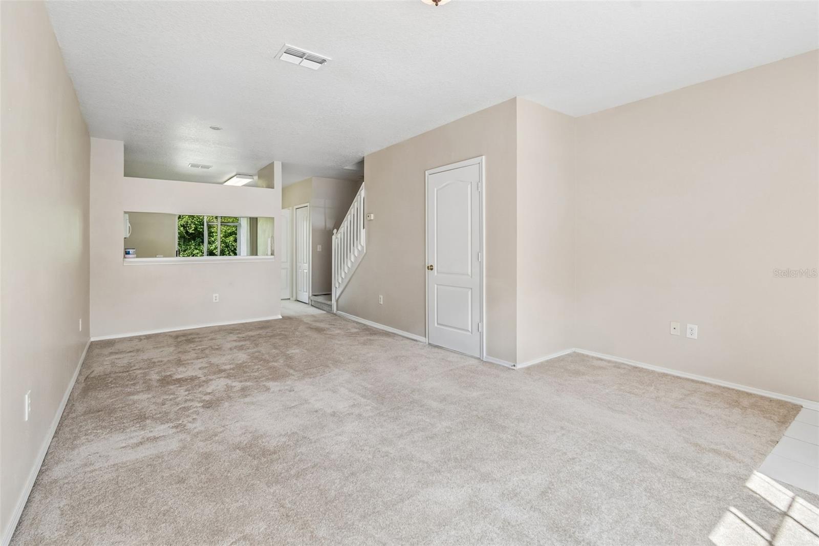 1330 STANDRIDGE DR, WESLEY CHAPEL, FL, 33543