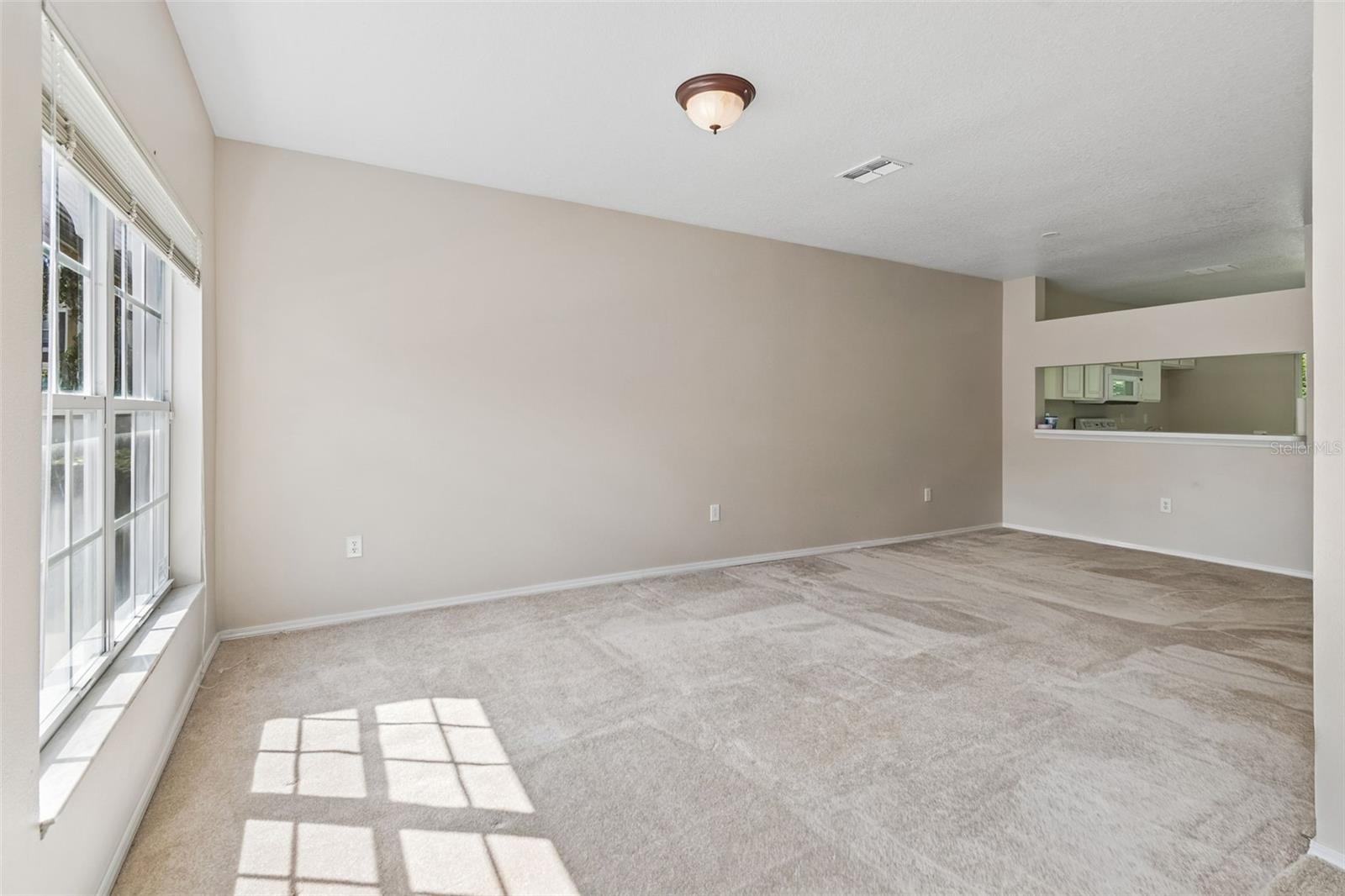 1330 STANDRIDGE DR, WESLEY CHAPEL, FL, 33543