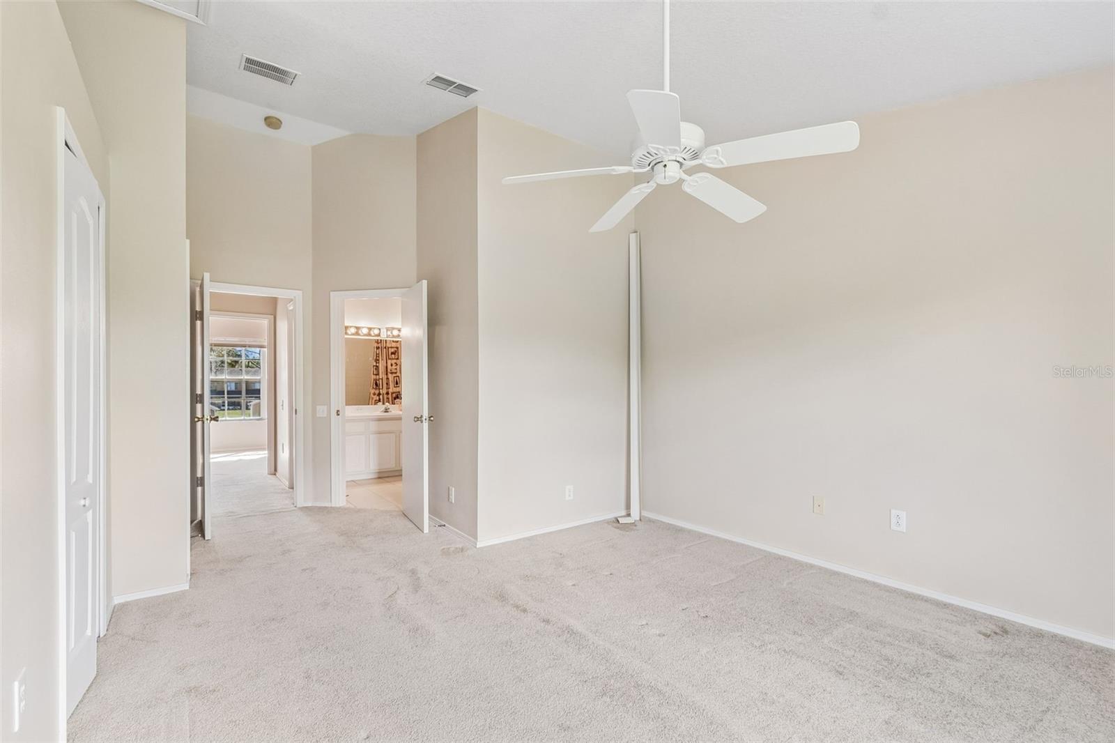 1330 STANDRIDGE DR, WESLEY CHAPEL, FL, 33543