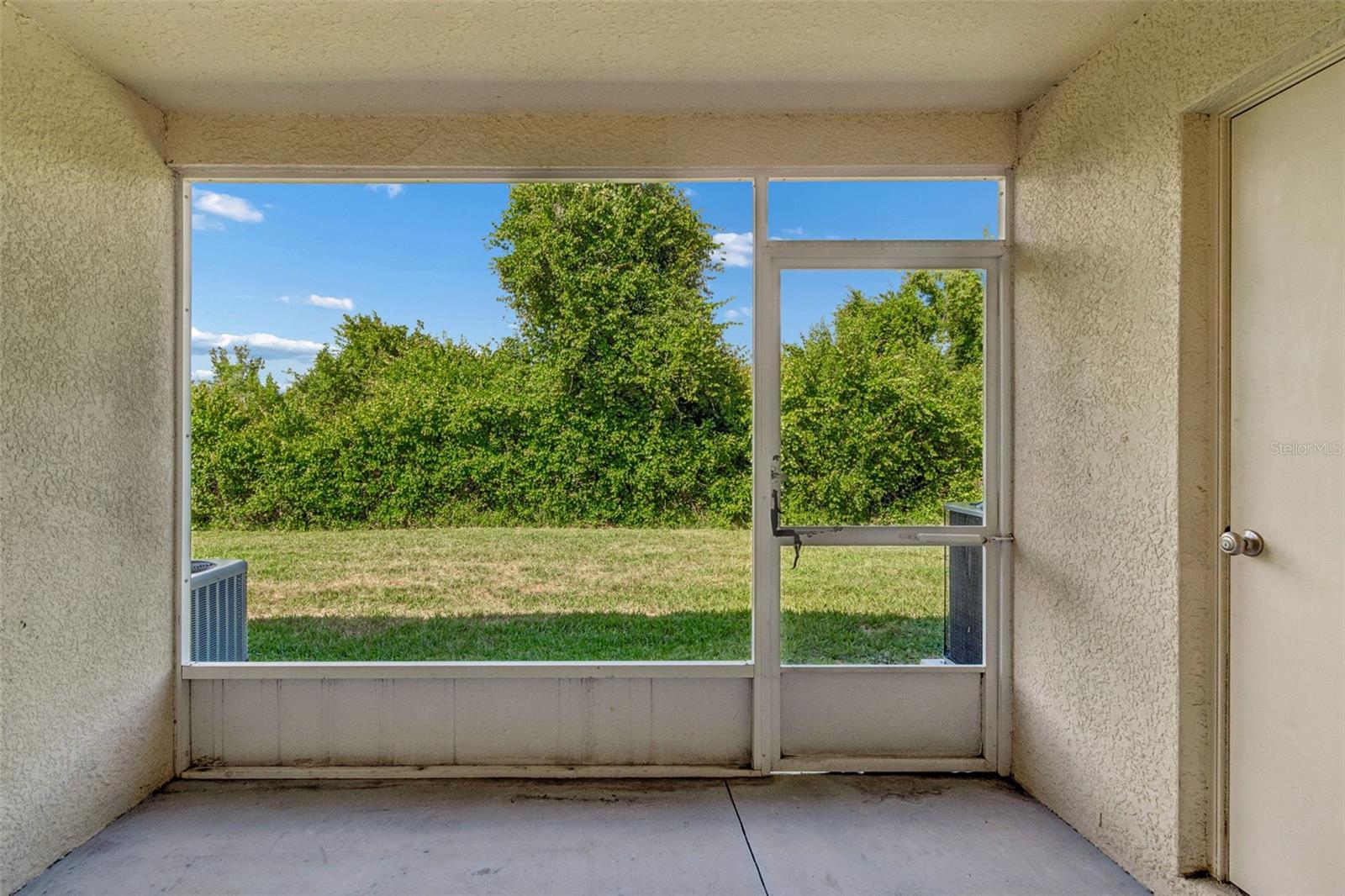 1330 STANDRIDGE DR, WESLEY CHAPEL, FL, 33543