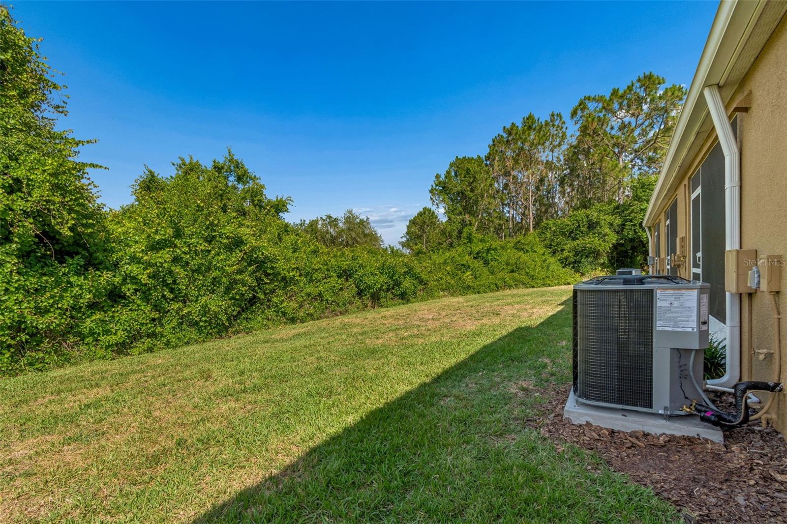 1330 STANDRIDGE DR, WESLEY CHAPEL, FL, 33543