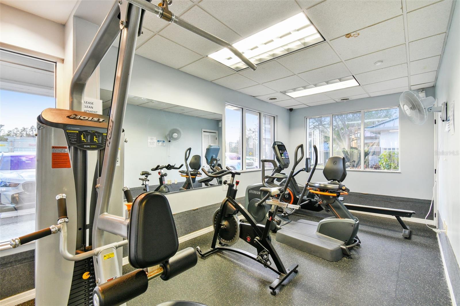 1330 STANDRIDGE DR, WESLEY CHAPEL, FL, 33543