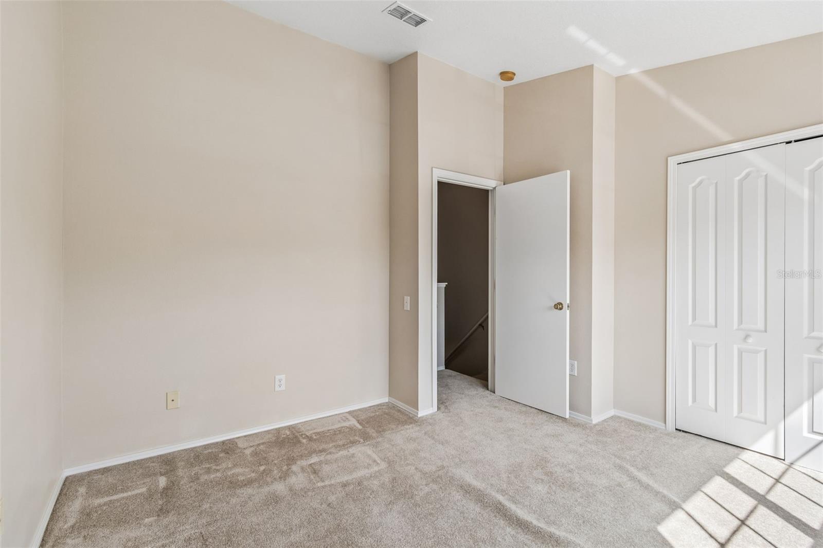 1330 STANDRIDGE DR, WESLEY CHAPEL, FL, 33543