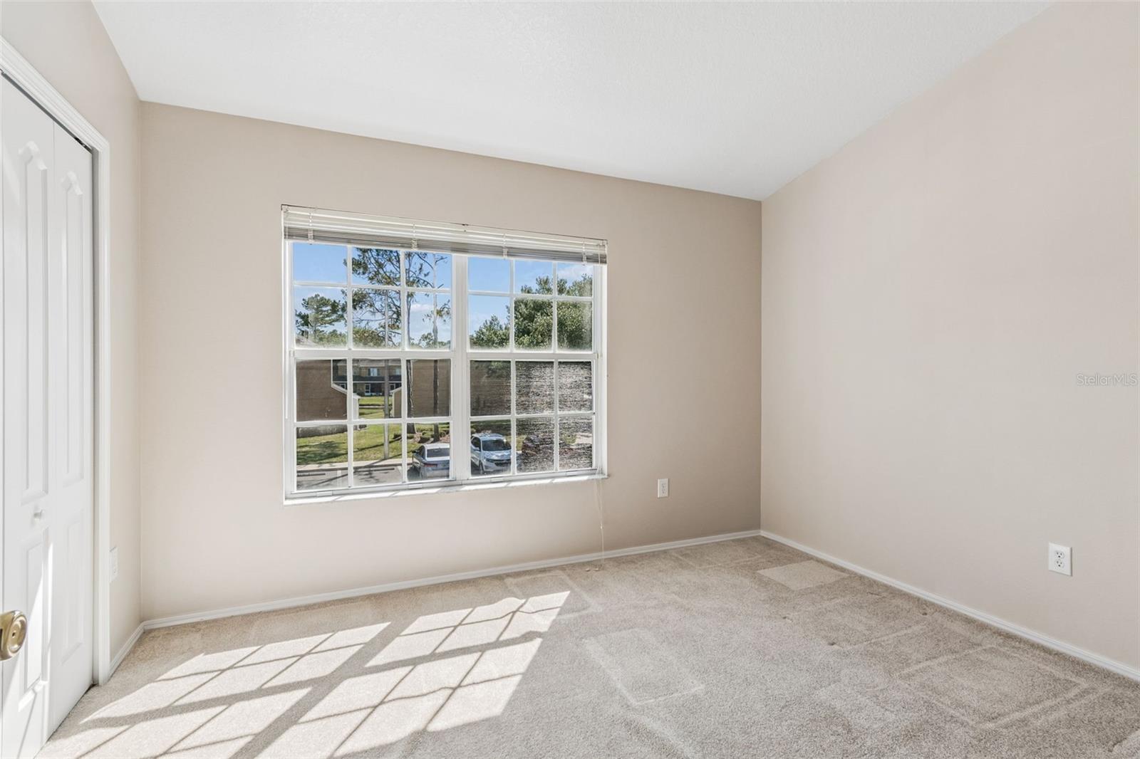 1330 STANDRIDGE DR, WESLEY CHAPEL, FL, 33543