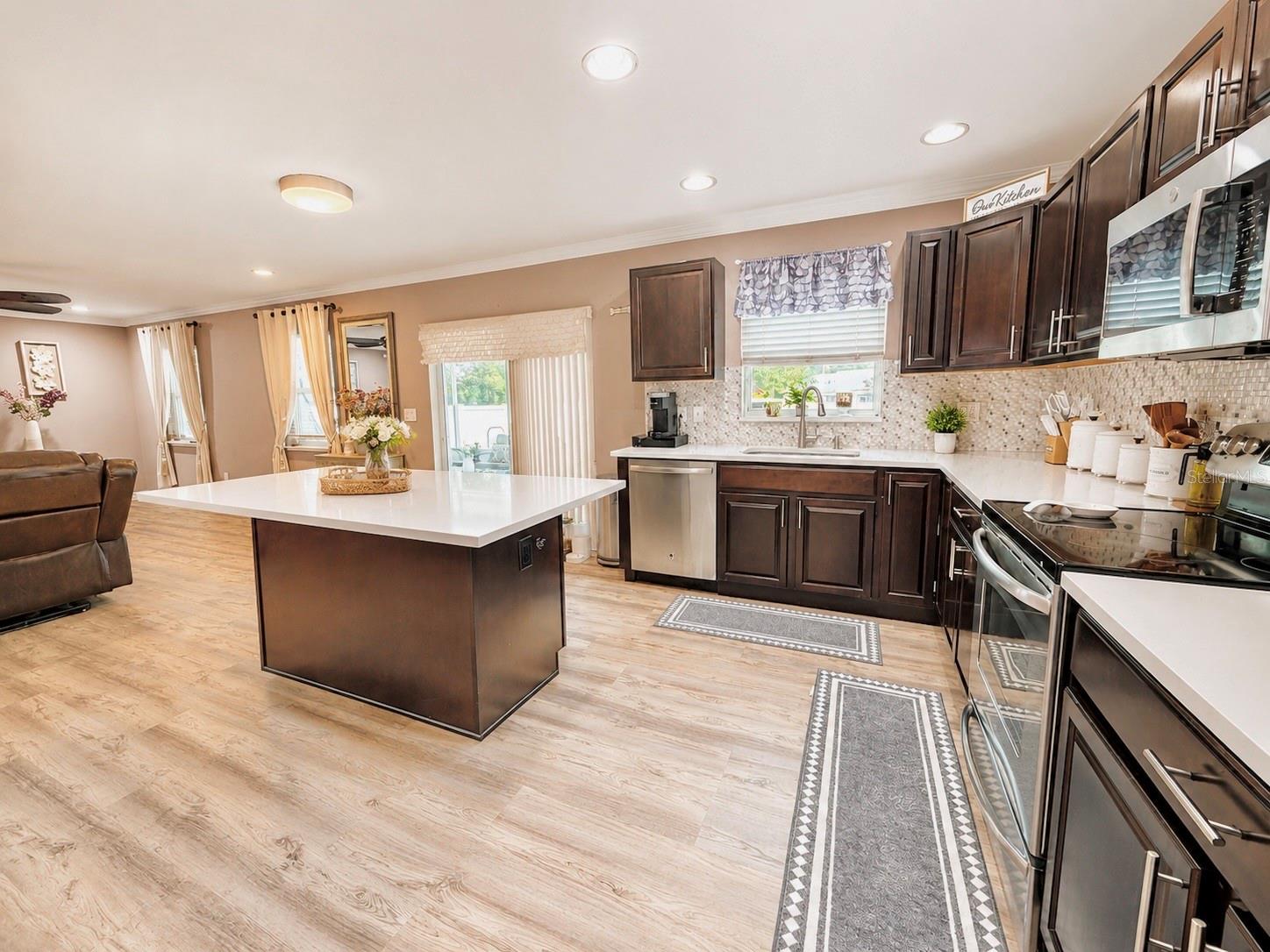 1852 PIEDMONT CT, MASCOTTE, FL, 34753