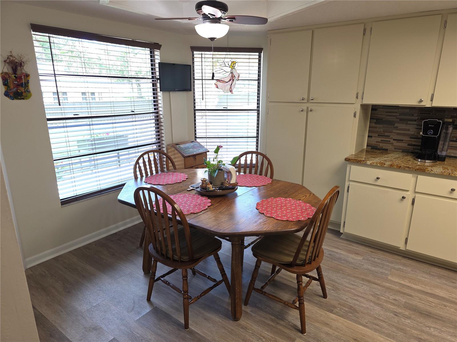 24088 EPPLEY DR, BROOKSVILLE, FL, 34601
