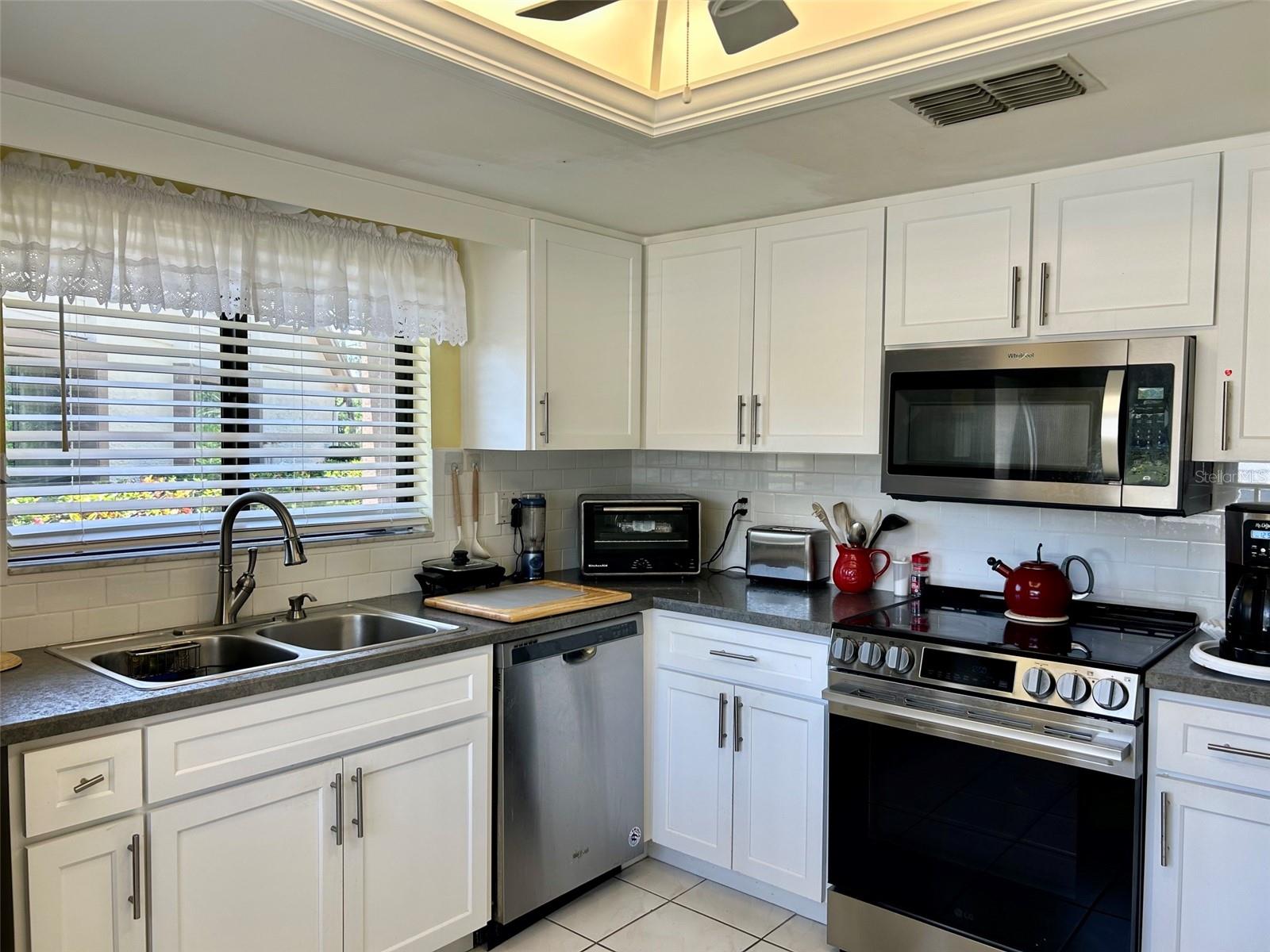 2572 LAURELWOOD DR #12A, CLEARWATER, FL, 33763