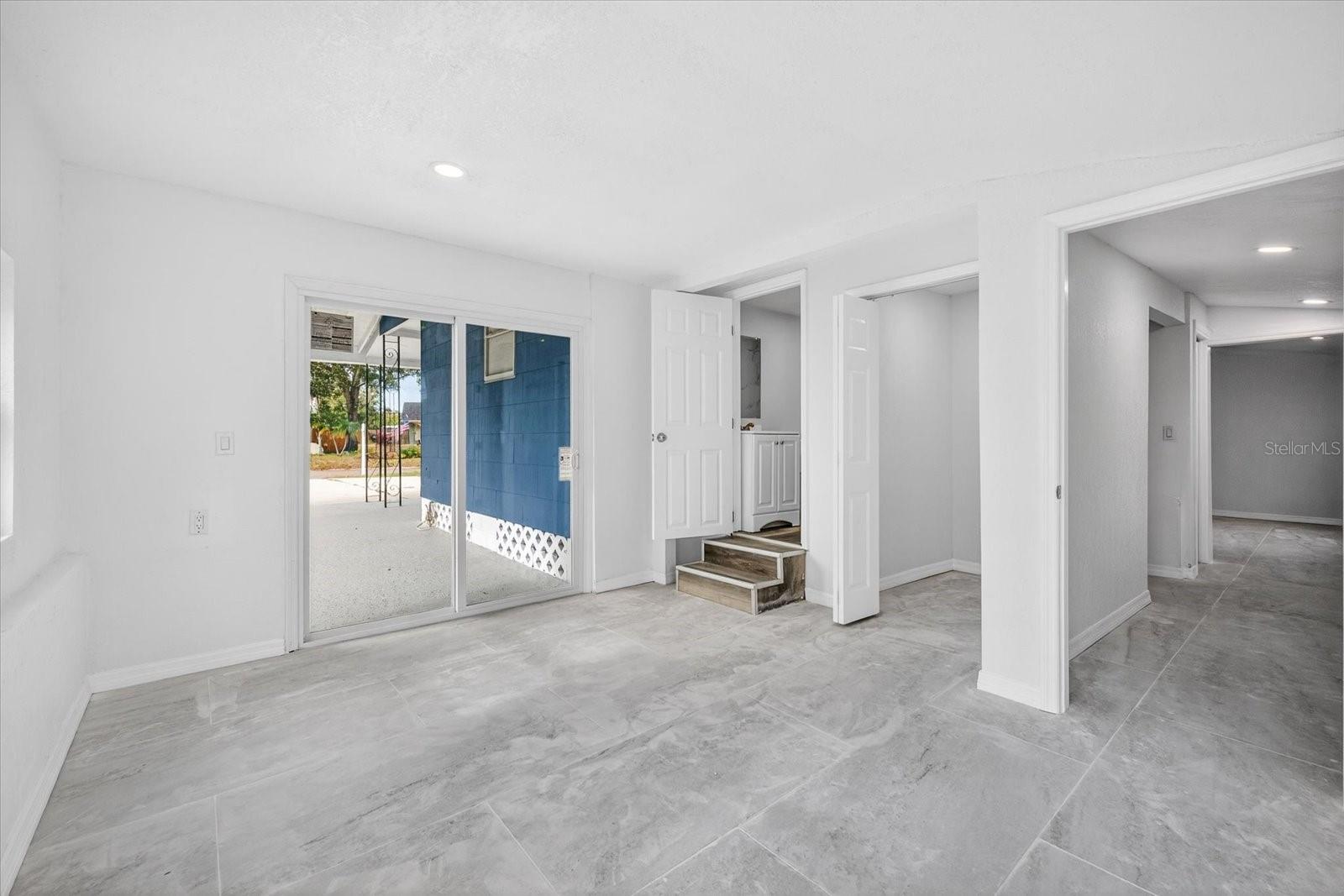 5801 MAGNOLIA ST N, ST PETERSBURG, FL, 33703